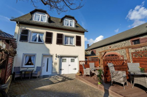 Ferienwohnungen Eifelstuben mit Charme - am See, nahe Burg Ulmen